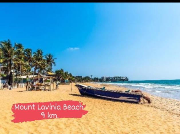 סרי ג'ייוורדנפורה קוטה Idor Holidays מראה חיצוני תמונה